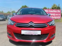 Gebraucht Citroën C4 SELECTION 131 PS (96 kW) 2015 Rot Limousine