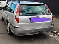 Gebraucht Ford Mondeo Ghia 131 PS (96 kW) 2005 Silber Kombi