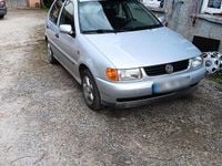 Gebraucht VW Polo 60 PS (44 kW) 1998 Silber Kleinwagen
