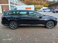 Gebraucht VW Passat Highline 156 PS (114 kW) 2017 Schwarz Kombi