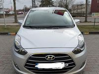Gebraucht Hyundai ix20 125 PS (91 kW) 2016 Silber Kleinwagen