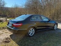 Gebraucht Mercedes E200 Avantgarde 184 PS (135 kW) 2009 Schwarz Limousine