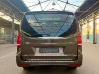 Gebraucht Mercedes V220 Avantgarde Edition 190 PS (139 kW) 2018 Braun Van / Kleinbus