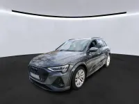Gebraucht Audi e-tron Ambiente 369 kW (503 PS) 2023 Daytonagrau perleffekt SUV