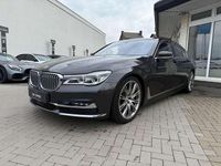 Gebraucht BMW 750L 400 PS (294 kW) 2016 Sophistograu brillanteffekt Limousine