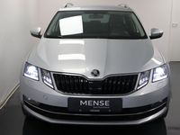 gebraucht Skoda Octavia Combi 1.6 TDI Style Navi LED SHZ PDC LM