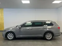 Gebraucht VW Passat Business 150 PS (110 kW) 2023 Mondsteingrau Kombi