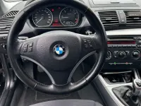 Gebraucht BMW 118 143 PS (105 kW) 2009 Schwarz Kleinwagen