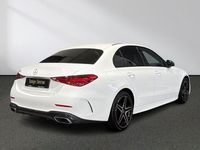 Gebraucht Mercedes C200 AMG 204 PS (150 kW) 2024 Unilack polarweiß Limousine