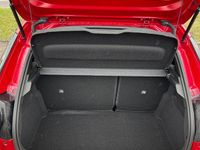 Second-hand Opel Corsa 101 CP (74 kW) 2024 Roșu Hatchback