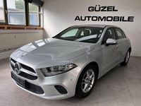 Gebraucht Mercedes A180 Style 136 PS (100 kW) 2019 Silber Limousine