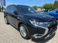 Gebraucht Mitsubishi Outlander P-HEV Top 135 PS (99 kW) 2019 Schwarz SUV