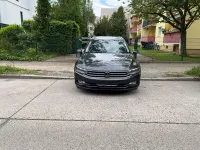 Usata VW Passat Conceptline 150 CV (110 kW) 2023 Grigio Station wagon