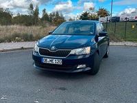 Gebraucht Skoda Fabia Ambition 60 PS (44 kW) 2016 Blau Kleinwagen