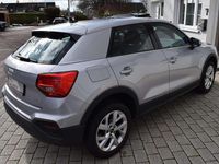 Gebraucht Audi Q2 110 PS (80 kW) 2022 Florettsilber metallic SUV