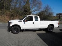 Używany Ford V8 400 KM (294 kW) 2012 Biały SUV