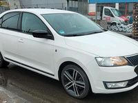 Gebraucht Skoda Rapid Style 105 PS (77 kW) 2014 Weiß Kleinwagen