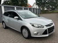 Gebraucht Ford Focus 105 PS (77 kW) 2013 Silber Kombi