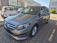 Gebraucht Mercedes B180 122 PS (89 kW) 2016 Grau Van / Kleinbus