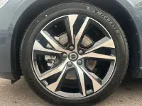 Gebraucht Volvo V60 Plus 197 PS (144 kW) 2025 Denim blue Kombi