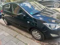 Gebraucht Hyundai i20 86 PS (63 kW) 2013 Schwarz Kleinwagen