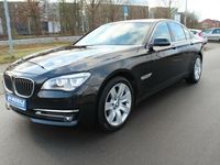 Gebraucht BMW 740 Comfort Edition 313 PS (230 kW) 2014 Schwarz metallic Limousine