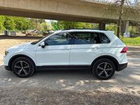 Second-hand VW Tiguan 190 CP (139 kW) 2019 Alb SUV