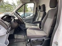Gebraucht Ford Transit Trend 131 PS (96 kW) 2019 Frostweiß Van / Kleinbus