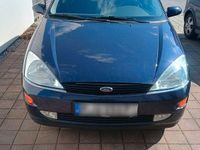 Gebraucht Ford Focus Ghia 116 PS (85 kW) 1999 Blau Kombi