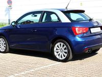 Gebraucht Audi A1 Ambition 122 PS (89 kW) 2011 Scubablau metallic Kleinwagen
