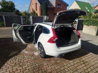 Gebraucht Volvo V60 Summum 280 PS (205 kW) 2015 Weiß Kombi