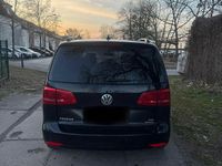 Gebraucht VW Touran Highline 150 PS (110 kW) 2012 Schwarz Van / Kleinbus