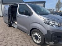 Gebraucht Peugeot Expert 150 PS (110 kW) 2020 Silber Van