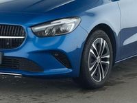 Gebraucht Mercedes E250 163 PS (119 kW) 2024 Metalliclack spektralblau Limousine