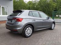 Neu Skoda Fabia Essence 80 PS (58 kW) 2025 Graphite grau Kleinwagen