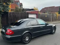 Gebraucht Mercedes E270 177 PS (130 kW) 2004 Limousine