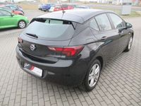 gebraucht Opel Astra Lim. 5-trg. Edition "Sitzheizung"