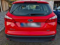 Usata Ford Focus 101 CV (74 kW) 2014 Rosso Station wagon