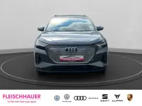 Gebraucht Audi Q4 e-tron Sport 125 kW (170 PS) 2023 Grau SUV