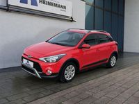Gebraucht Hyundai i20 Active 101 PS (74 kW) 2019 Tomato red Kleinwagen