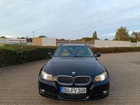 Gebraucht BMW 325 204 PS (150 kW) 2010 Schwarz Kombi