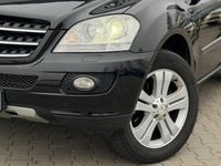 Używany Mercedes ML320 224 KM (164 kW) 2007 Czarny SUV