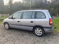 Gebraucht Opel Zafira 101 PS (74 kW) 1999 Silber Van / Kleinbus