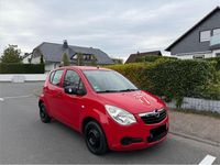 Gebraucht Opel Agila 65 PS (47 kW) 2009 Rot Kleinwagen