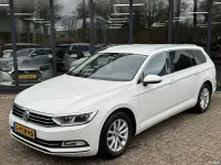 Gebraucht VW Passat Highline 120 PS (88 kW) 2019 Weiß Kombi