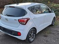 Second-hand Hyundai i10 67 CP (49 kW) 2017 Alb Hatchback