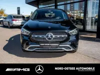 Gebraucht Mercedes GLA200 Progressive 150 PS (110 kW) 2025 Kosmosschwarz metallic SUV