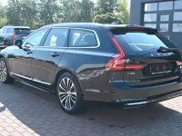 Gebraucht Volvo V90 Core 349 PS (256 kW) 2022 Black stone Kombi