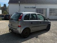 Gebraucht Opel Meriva 105 PS (77 kW) 2004 Silber Van / Kleinbus