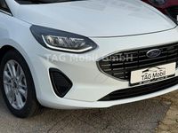 Gebraucht Ford Fiesta Titanium 125 PS (91 kW) 2023 Weiß Kleinwagen